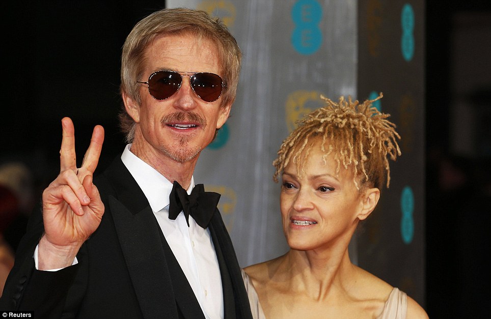 Matthew Modine và Caridad Rivera