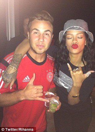 Rihanna v&agrave; Mario Gotze