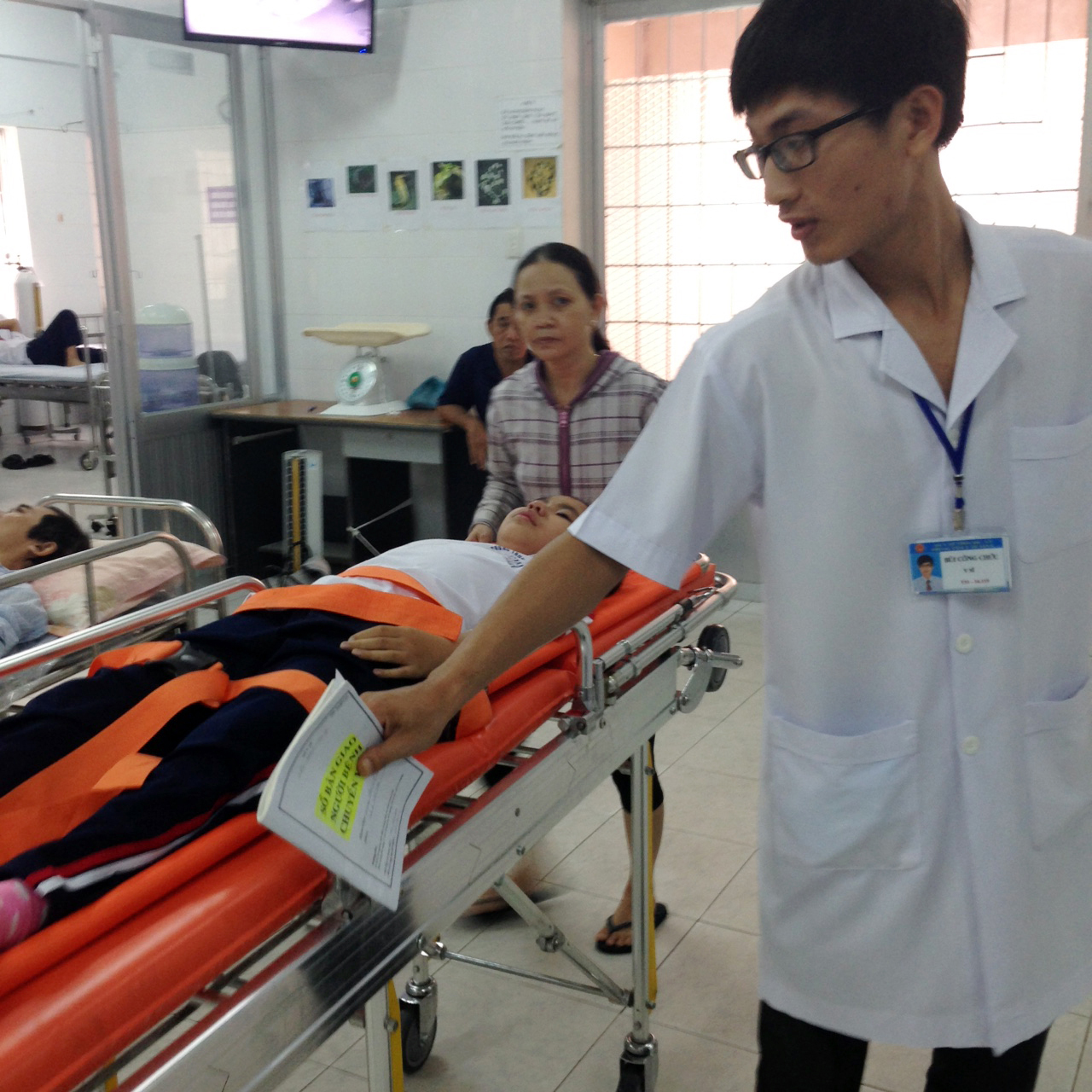 9 học sinh nhập viện sau khi tiêm vắc-xin sởi, rubella