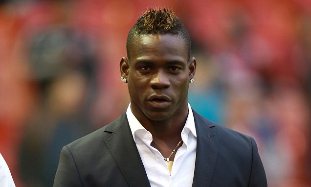 Balotelli lập tức bác bỏ