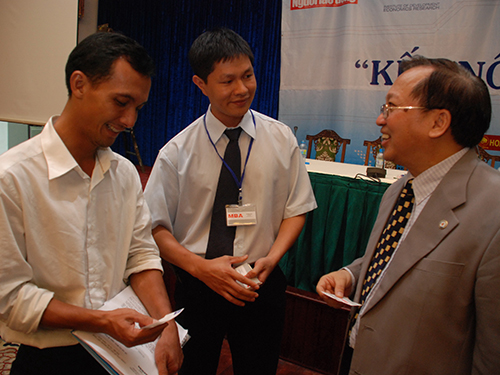 Phong bì tùy... chức vụ