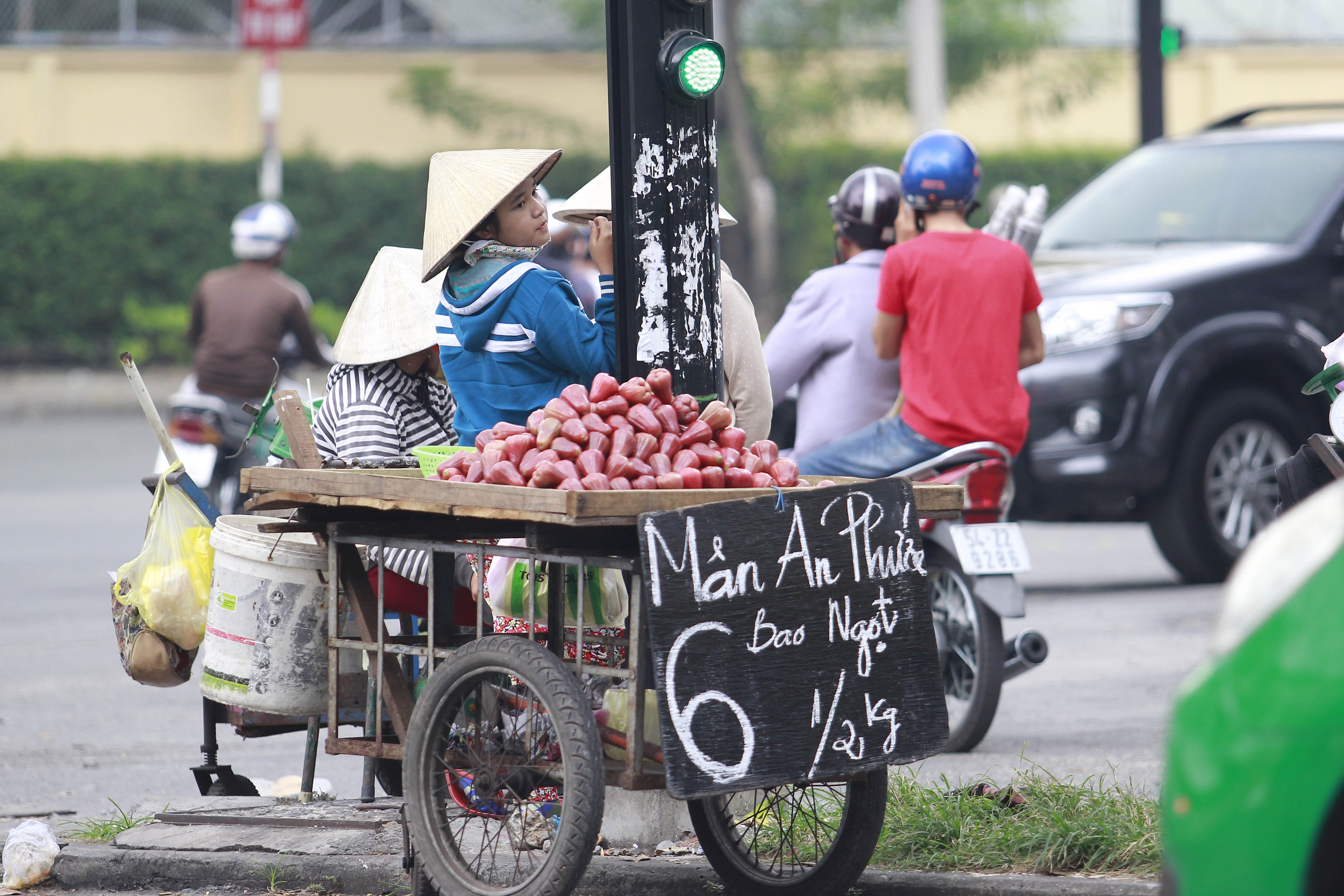 Ảnh chụp tr&ecirc;n đường An Dương Vương, quận 5
