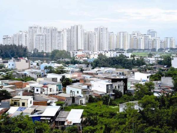 Mỗi người c&oacute; thu nhập kh&aacute;c nhau n&ecirc;n cũng c&oacute; mức sống kh&aacute;c nhau. Ảnh: Kinh Lu&acirc;n