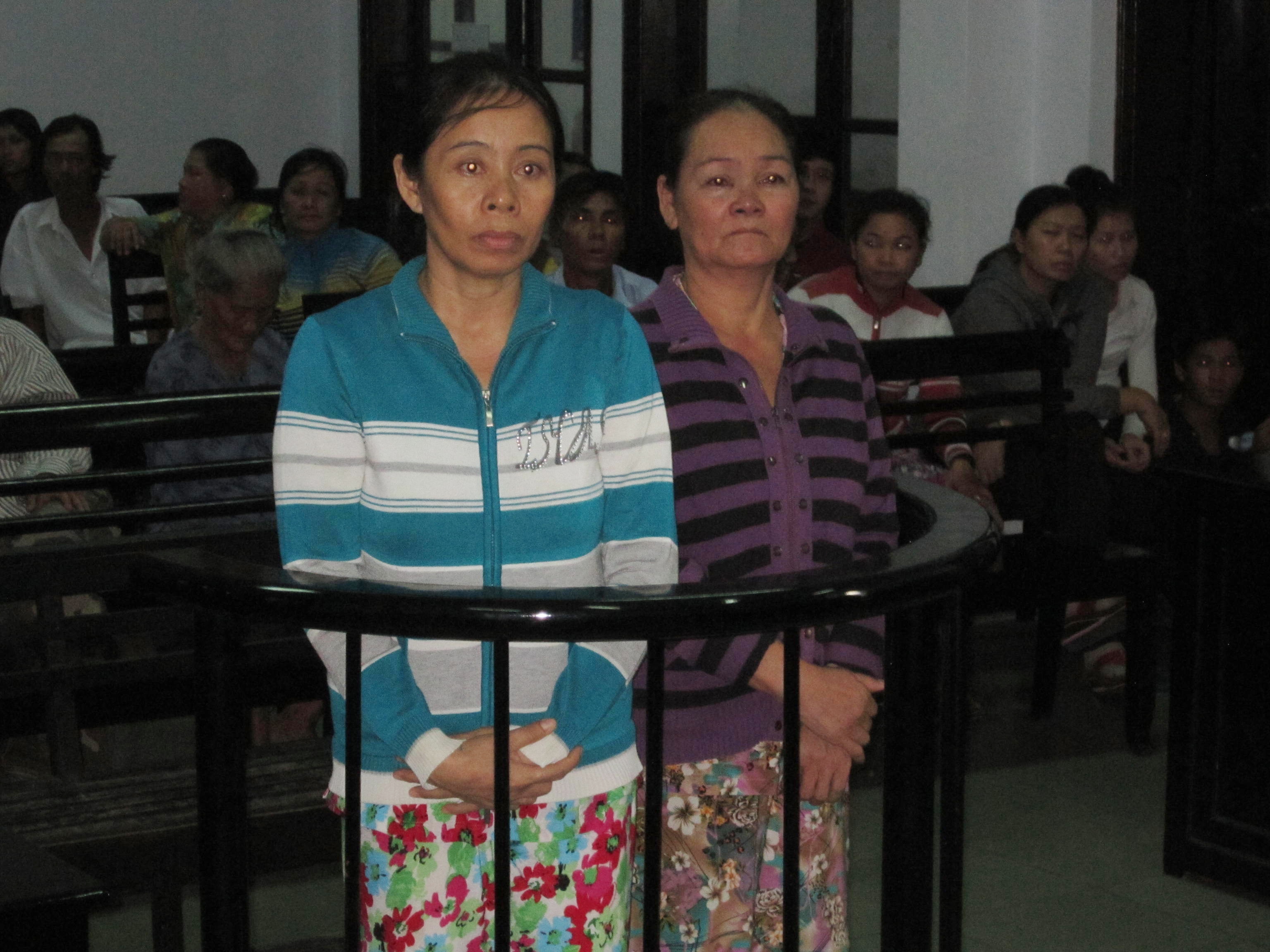 Rủ nhau buôn ma túy, hai mợ cháu nhận án 9 năm tù