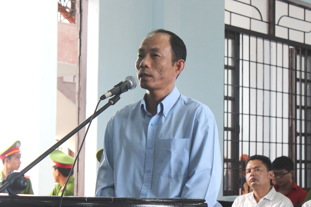 Vụ "ăn chặn" kỳ nam: Bị cáo phản cung, kêu oan