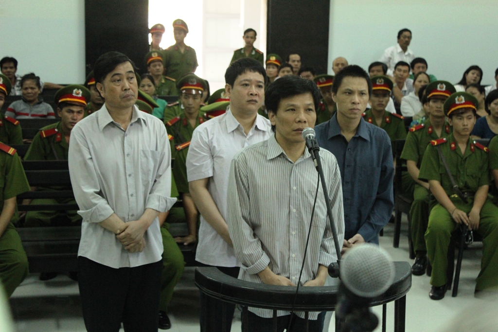 Các bị cáo tại phiên tòa