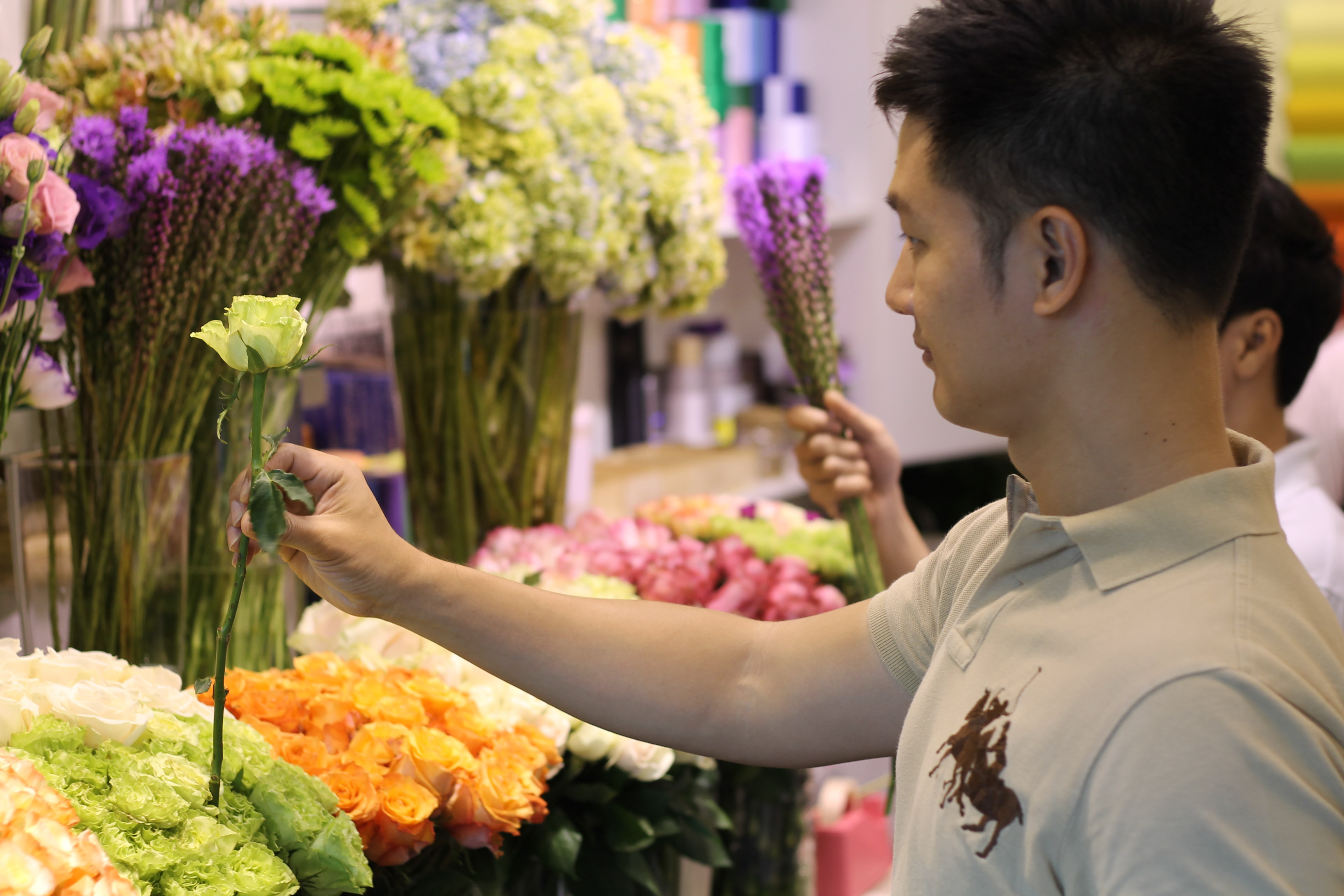 Tự tay cắm hoa, được tặng 50% giá trị sản phẩm