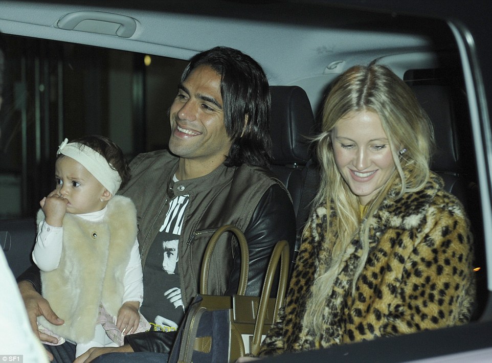 Falcao, Blind nô nức dự tiệc mừng công của M.U
