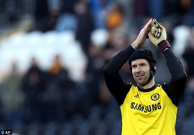 Petr Cech đi vào lịch sử Chelsea