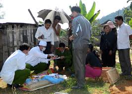 Nghi án cha đâm chết con rồi tự sát