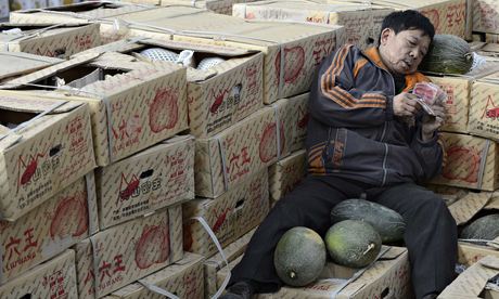 Trung Quốc vẫn được xem là nước đang phát triển nếu tính theo GDP đầu người. Ảnh: Reuters
