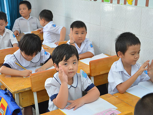 Phải giải toán khi chưa biết chữ