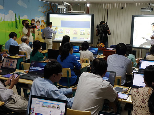 SGK điện tử: Sai lầm!