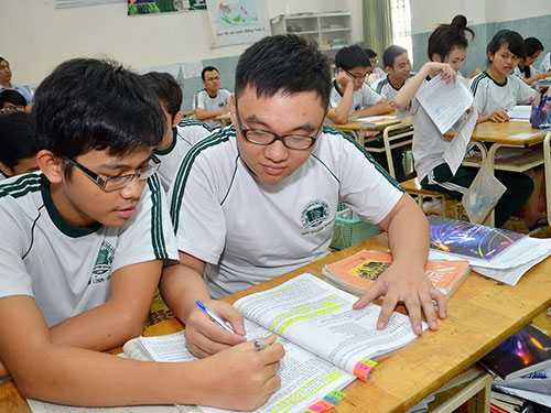 THI TỐT NGHIỆP THPT: Cẩn trọng với buổi thi gồm 2 môn
