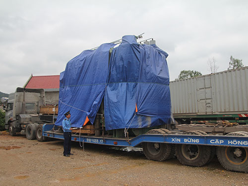 Xe quá tải sẽ bị tháo biển số