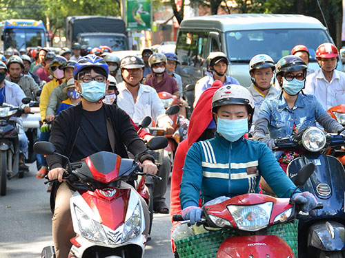 Đầu năm 2015, TP HCM thu phí xe máy