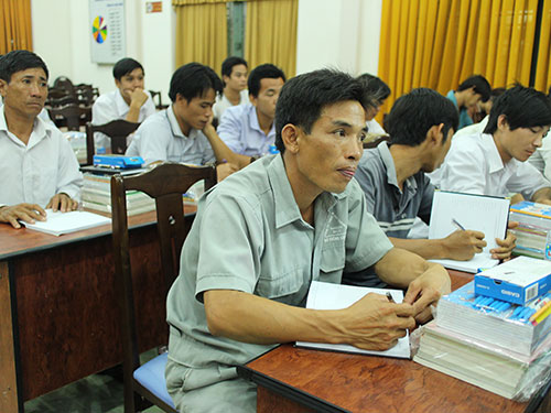 Đến trường tìm kiếm tương lai