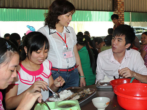 Tấm lòng công nhân