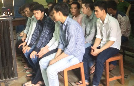 TP HCM: Truy tố băng máu lạnh chém người, cướp xe bằng mã tấu