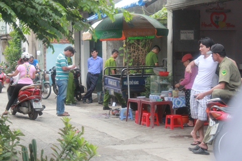 Vợ cũ đâm chết vợ mới
