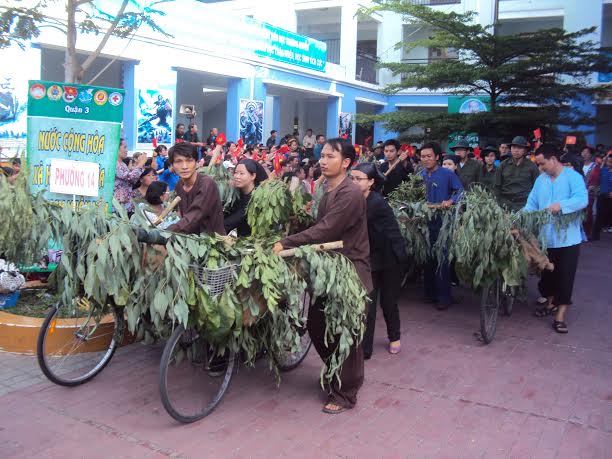 Diễu hành “Âm vang Điện Biên”