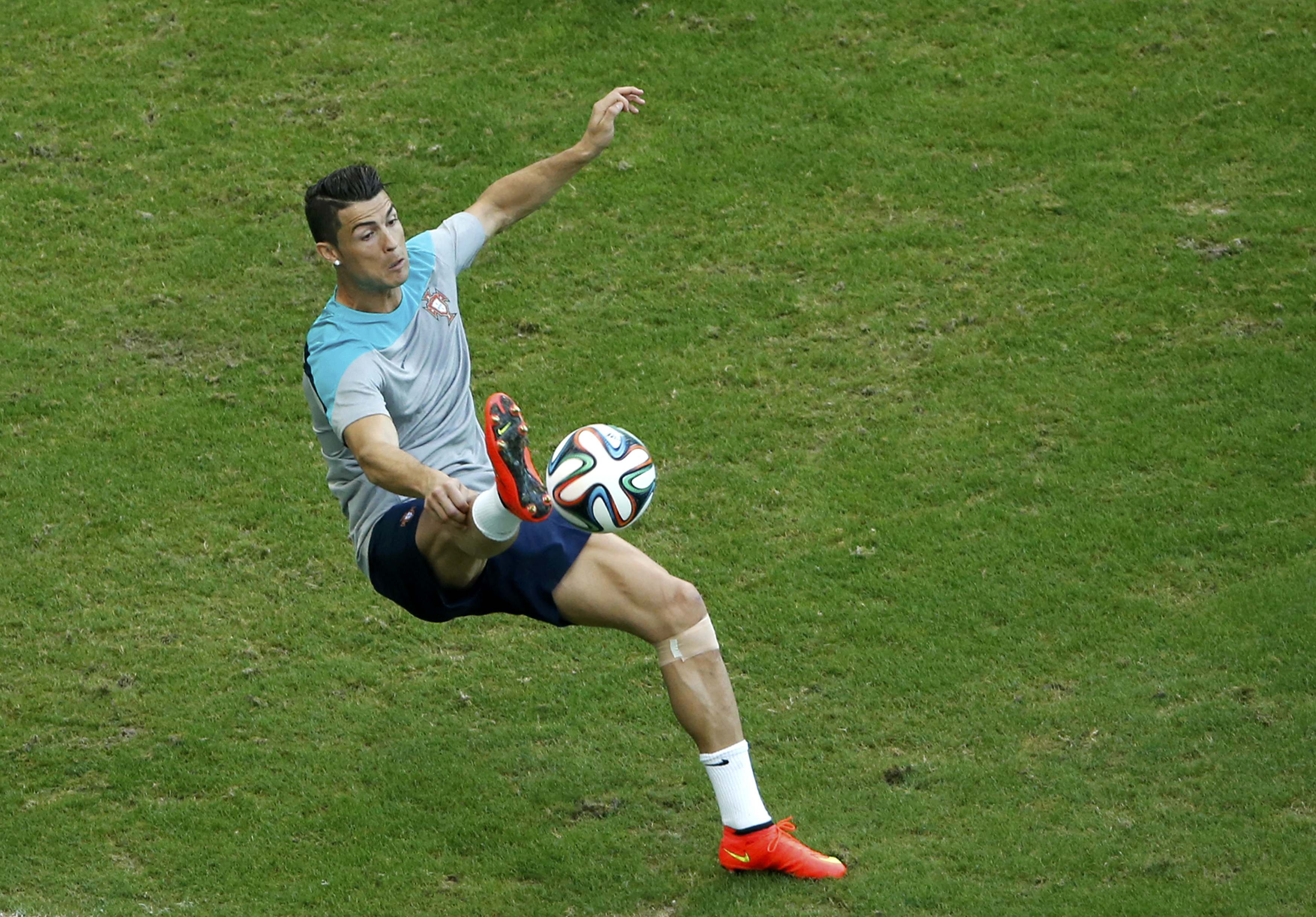 23 giờ ngày 16-6, Đức - Bồ Đào Nha: Ronaldo khó tỏa sáng