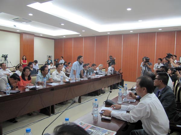 ‘Chúng ta đúng, thế giới sẽ ủng hộ’