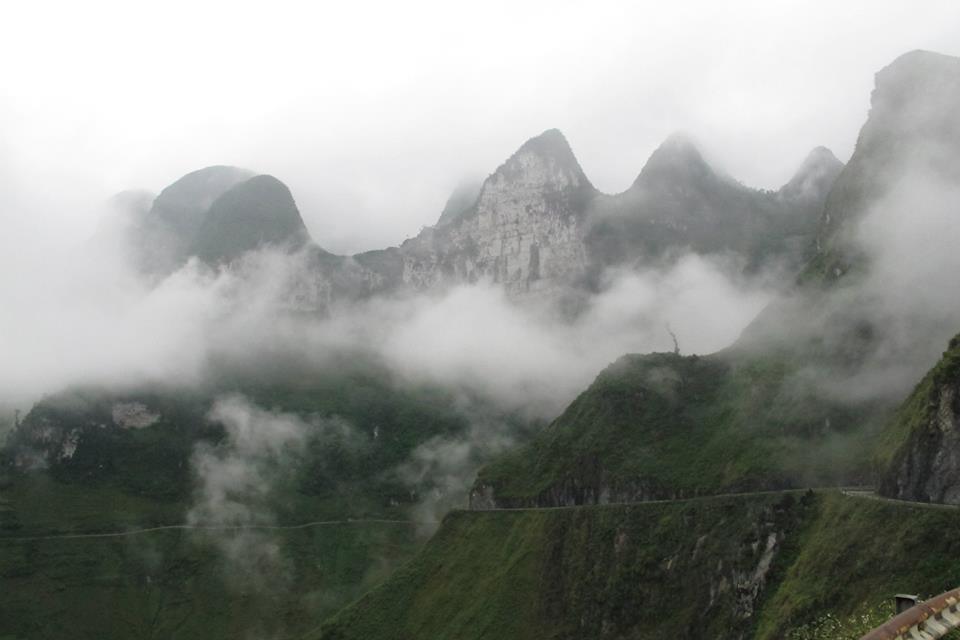 Trên đỉnh Mã Pí Lèng - Hà Giang
ảnh - Tiểu Quyên