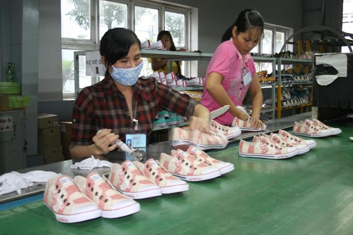 Công ty không trả lương, phải làm sao?