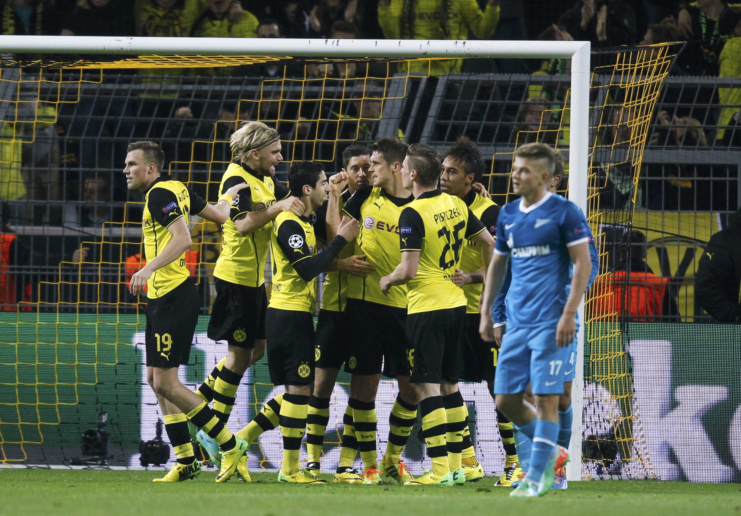 Dortmund thua vẫn vui