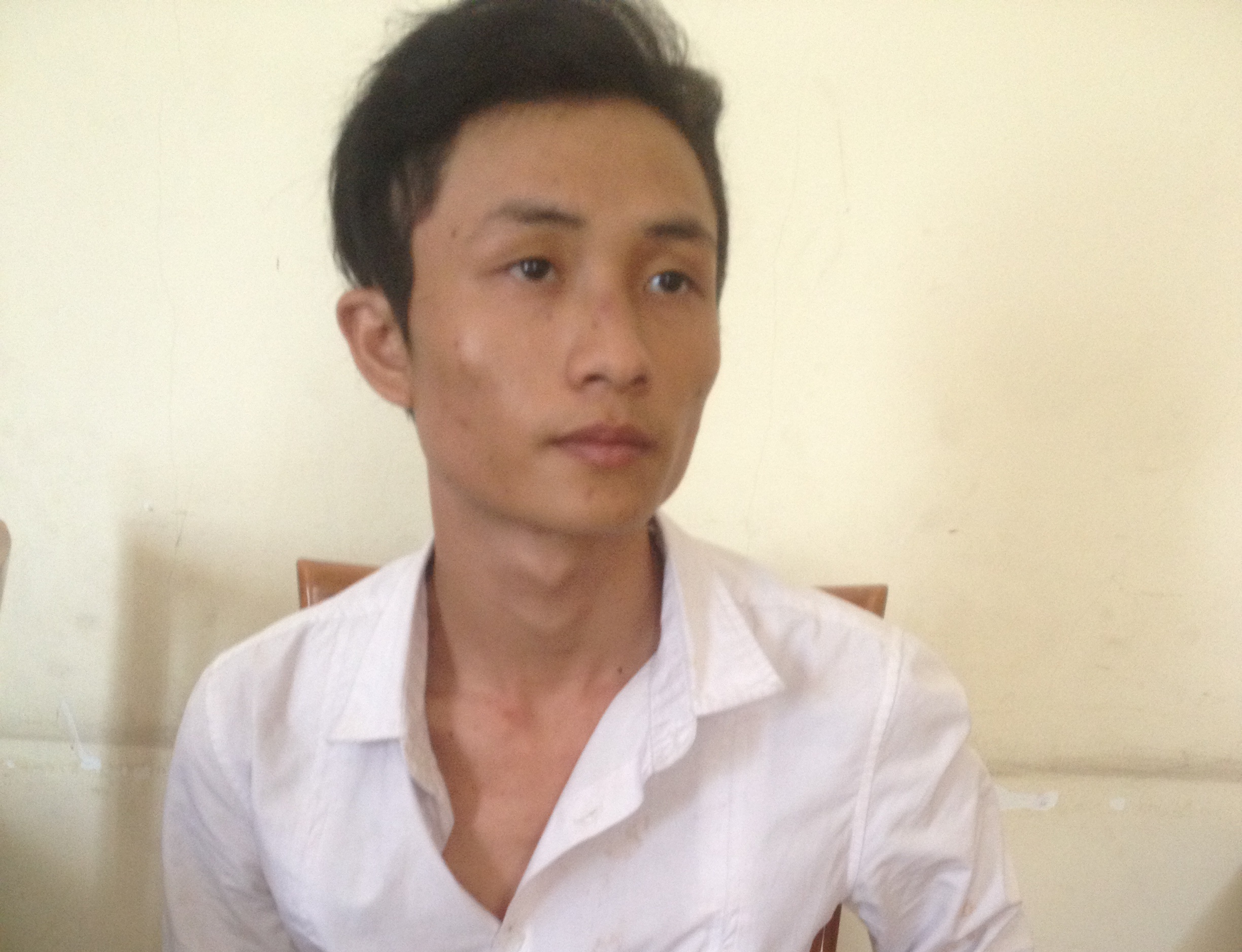 Dân ép xe cướp ngã, công an truy bắt cả băng