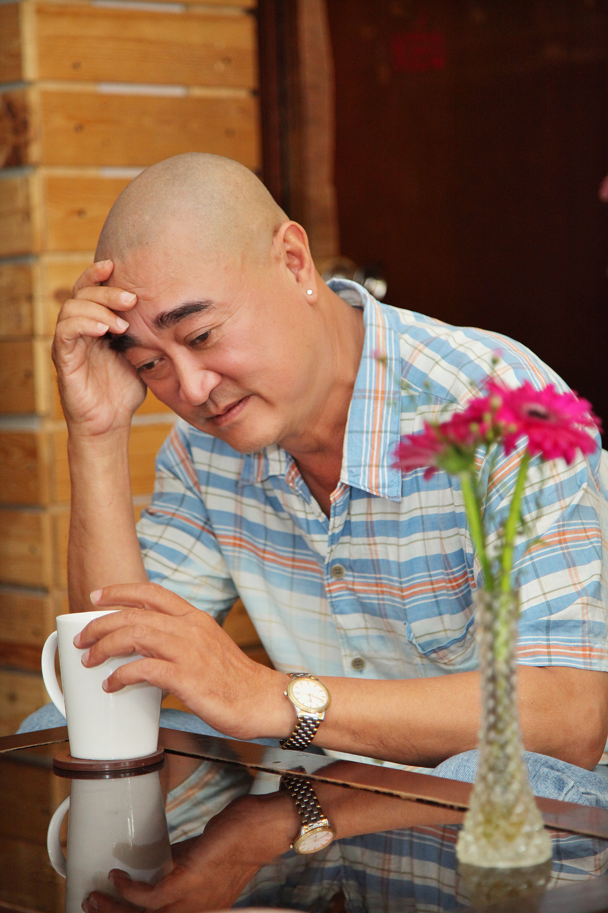 Nh&acirc;n vật L&ugrave;n của Việt Hương l&agrave;m anh căng thẳng