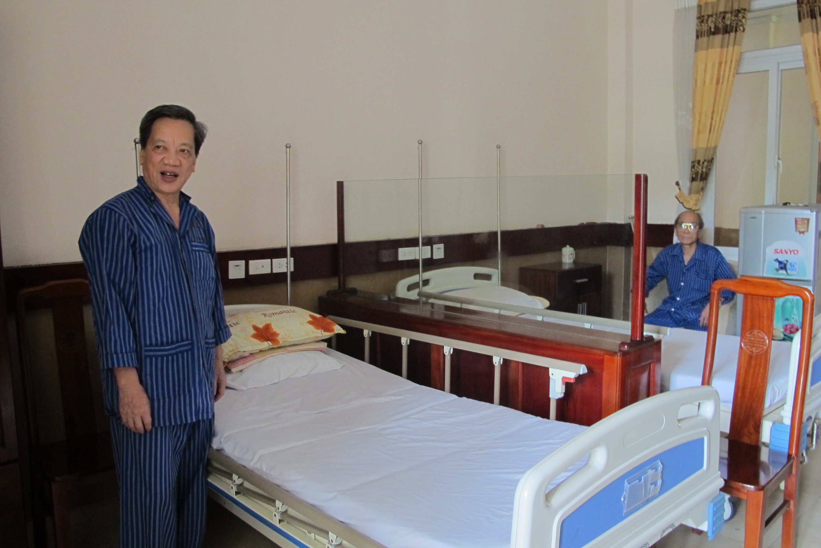 Hệ thống ph&ograve;ng điều trị tho&aacute;ng, sạch đẹp