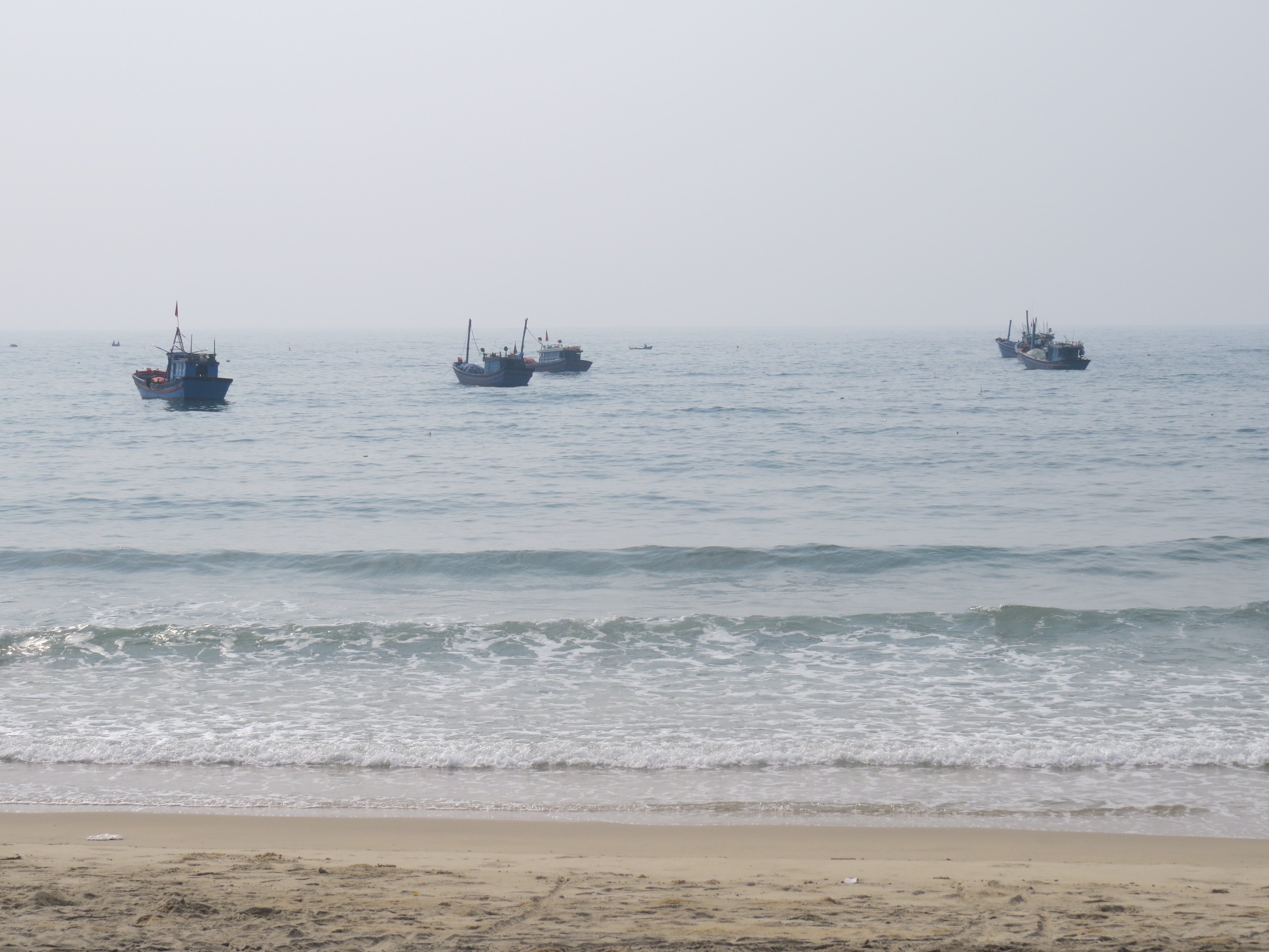 B&atilde;i biển hai trẻ chết đuối