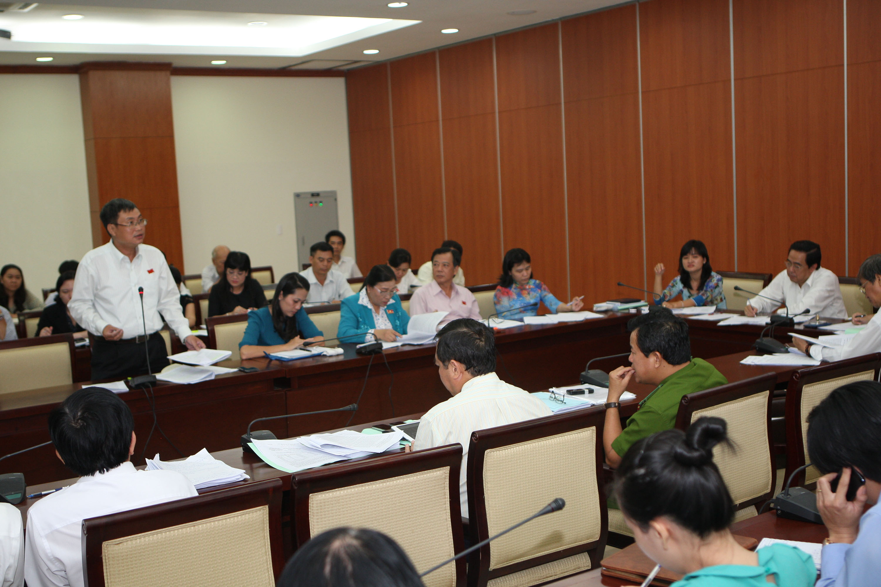 Họp HĐND TP HCM: Lãng phí đất quy hoạch bỏ hoang