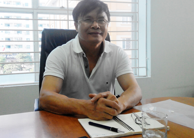 Đi khám nam khoa, được chỉ định “Soi tươi: Tế bào âm đạo”