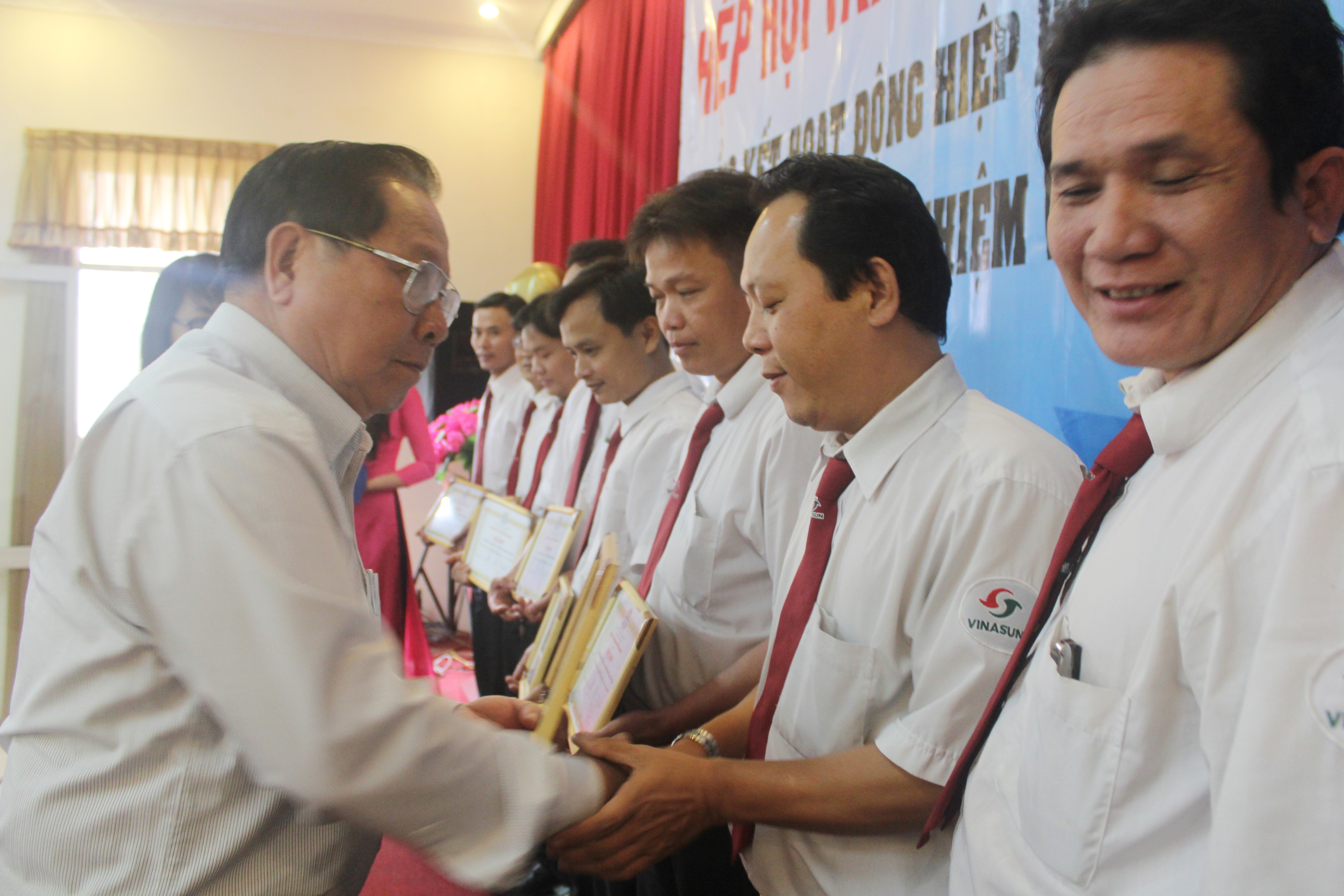 6.000 lượt tài xế taxi vi phạm