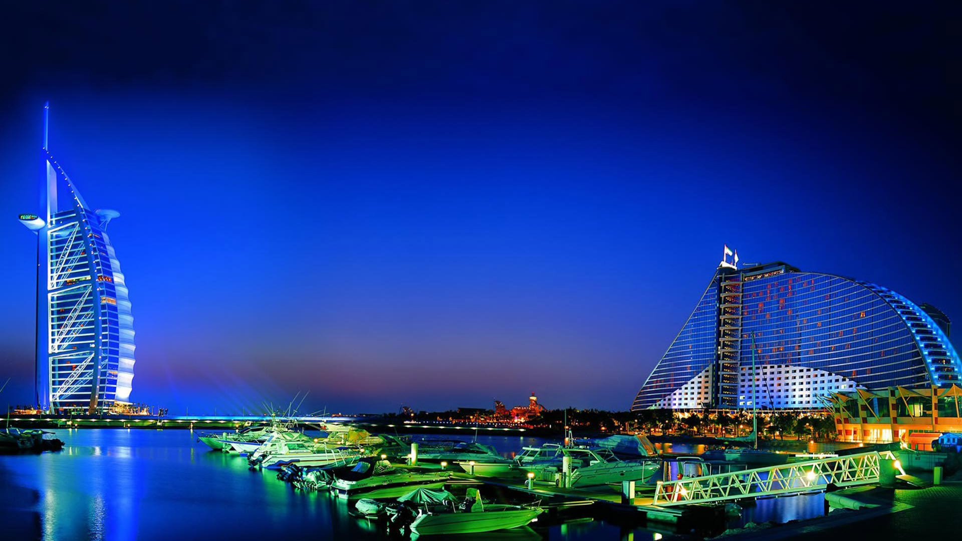 Dubai đẹp mê hoặc, đan xen hài hòa nét cổ xưa huyền bí và vẻ hiện đại xa hoa