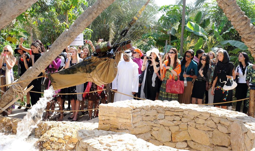 Làng di sản Abu Dhabi mở ra chuyến du hành từ quá khứ đến hiện tại về một Dubai thần kỳ từ trong gian khó
