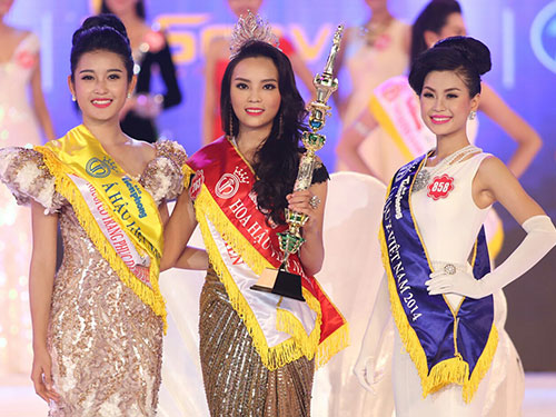 Thi hoa hậu - Cuộc chiến hậu trường: Hoa hậu phải không “tì vết”
