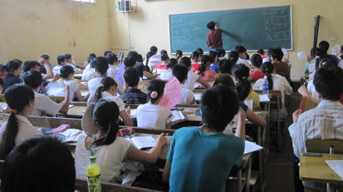 Điều chỉnh mức thu, chi dạy ngoài giờ