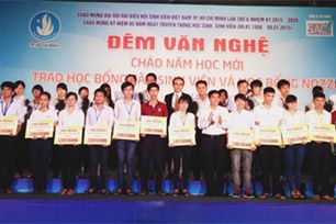 Nhiều học bổng hỗ trợ sinh viên