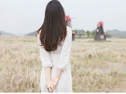 Không ai chọn cửa để sinh ra…