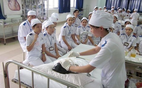 Khai giảng khóa tiếng Đức cho 125 ứng viên trúng tuyển