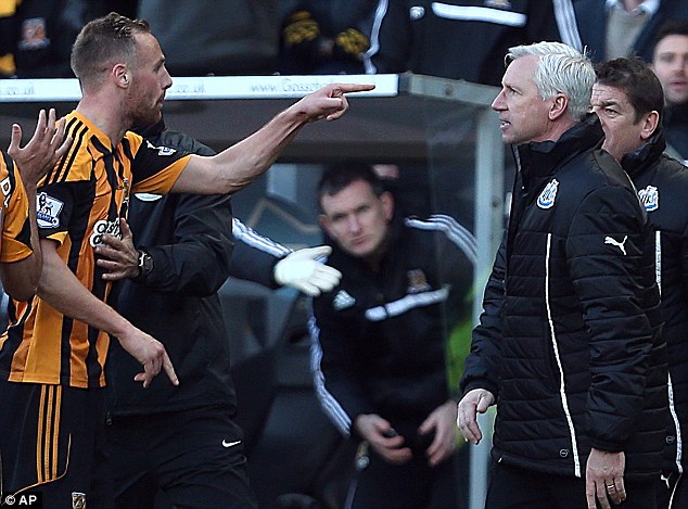 Meyer v&agrave; HLV Pardew