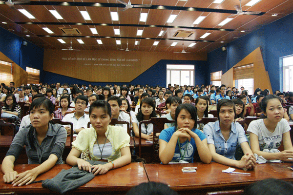 Sinh vi&ecirc;n rất cần những hoạt động hướng nghiệp