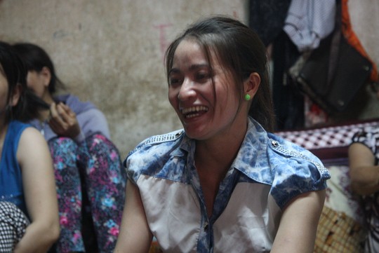 Tranh nhau “miếng tồi tàn”