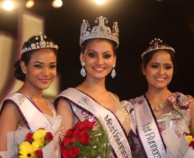 Những hoa hậu bị "truất ngôi"