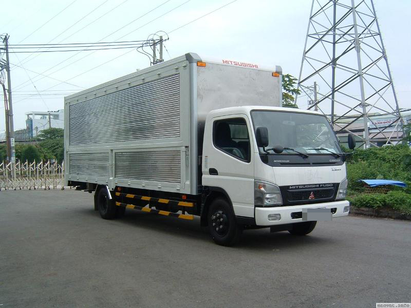 Anh Hậu đã bị băng lừa chiếm đoạt xe tải Mitsubishi. Ảnh minh họa