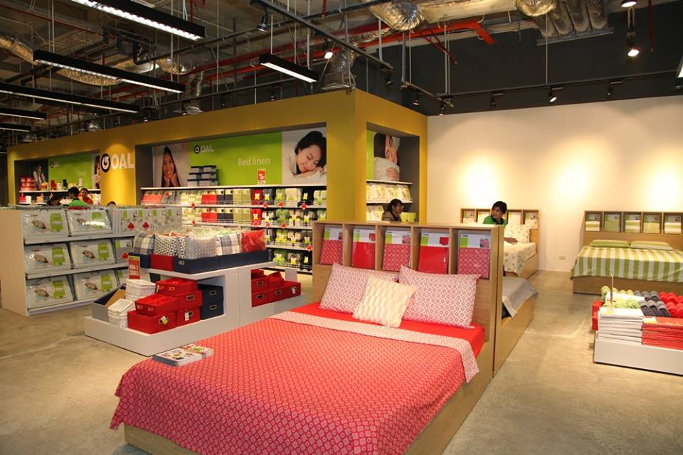 Cửa hàng Goal tại tầng 4 TTTM Crescent Mall